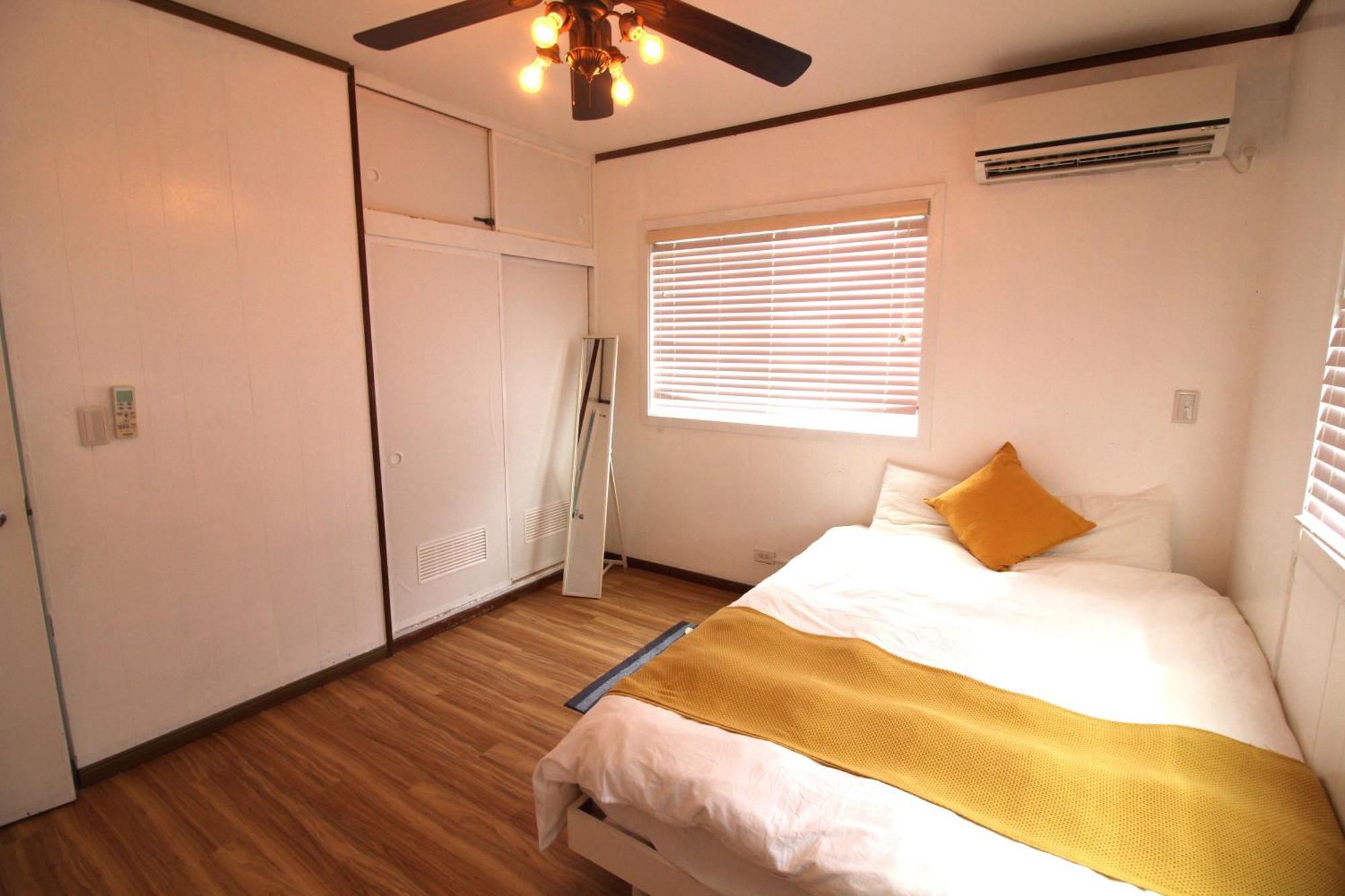 Whale Okinawa Hotel Kadena Екстериор снимка